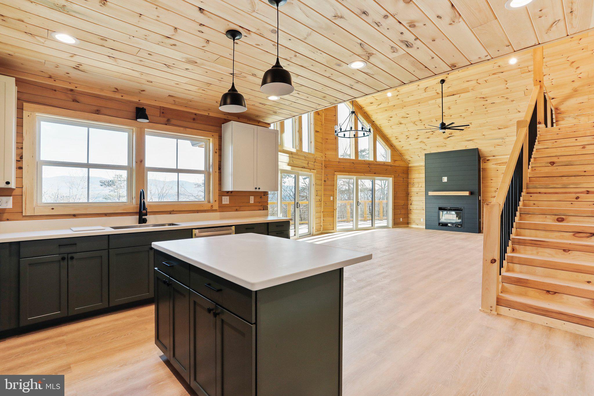 KA KAPON HEIGHTS - Residential