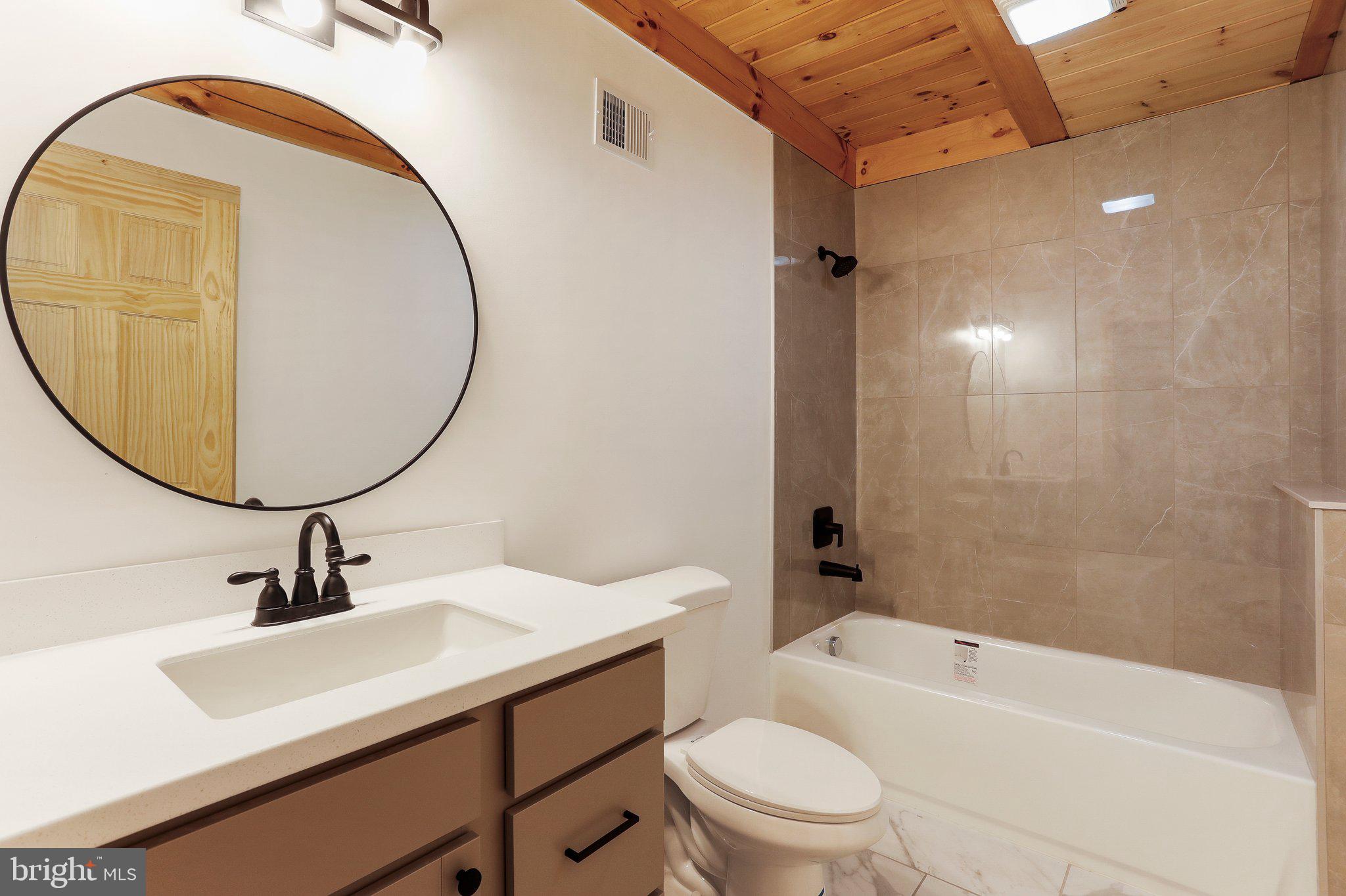 KA KAPON HEIGHTS - Residential