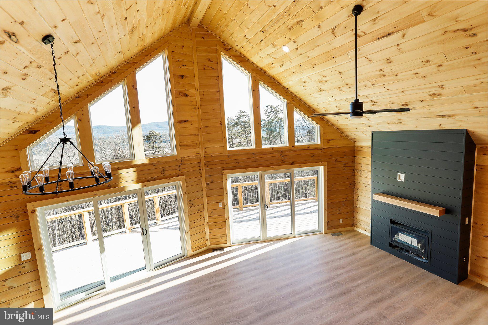 KA KAPON HEIGHTS - Residential