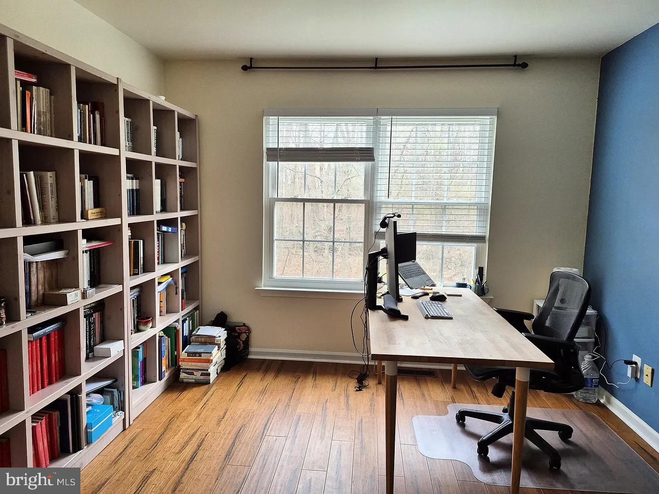 BLUE BELL WOODS - Residential Lease