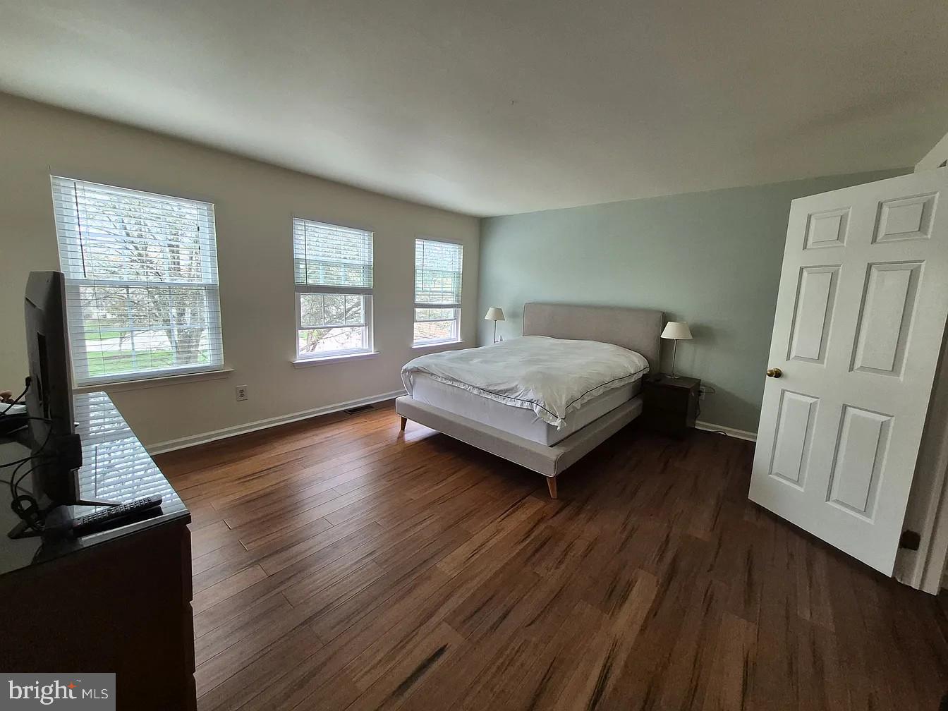 BLUE BELL WOODS - Residential Lease