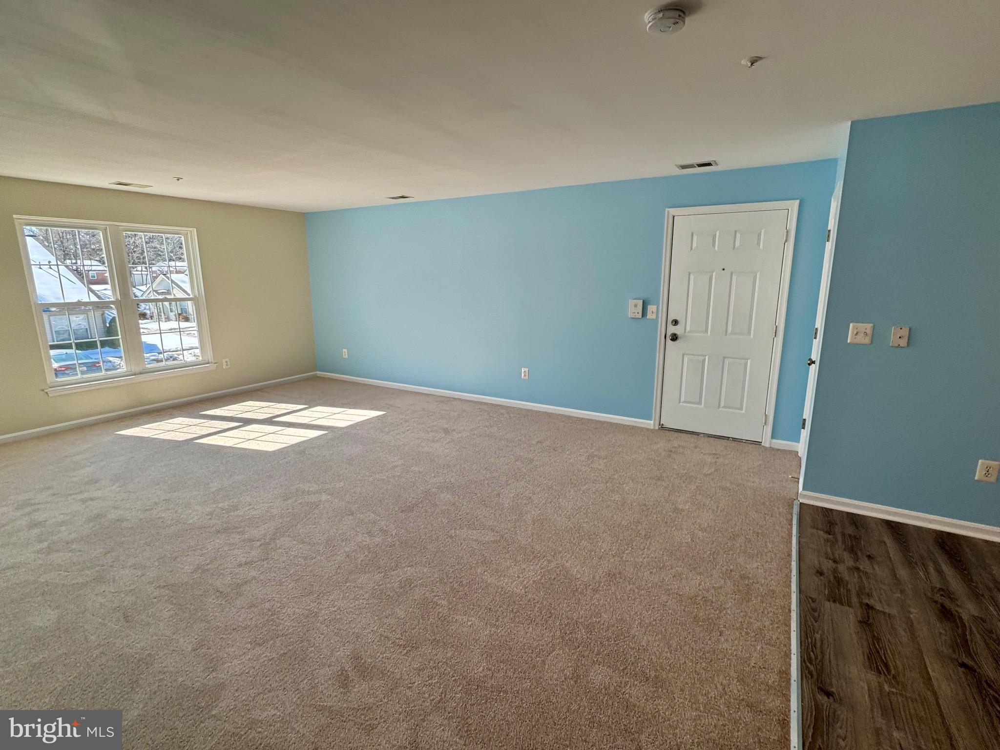 WINIFRED MANOR - Residential