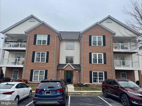 Photo of 2001 Rudy Serra Drive #2D, ELDERSBURG, MD 21784 (MLS # MDCR2032500)