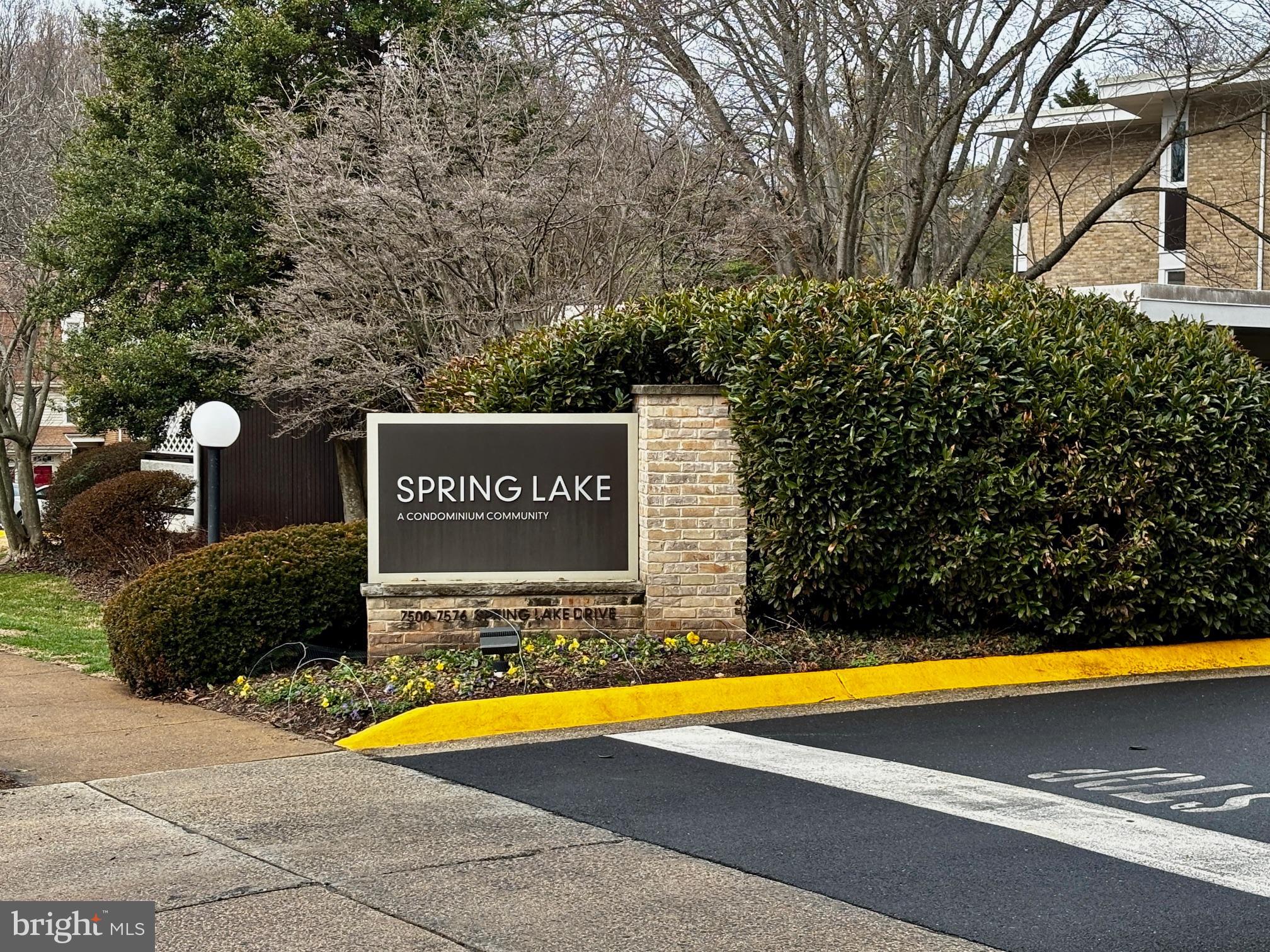 SPRING LAKE - Residential