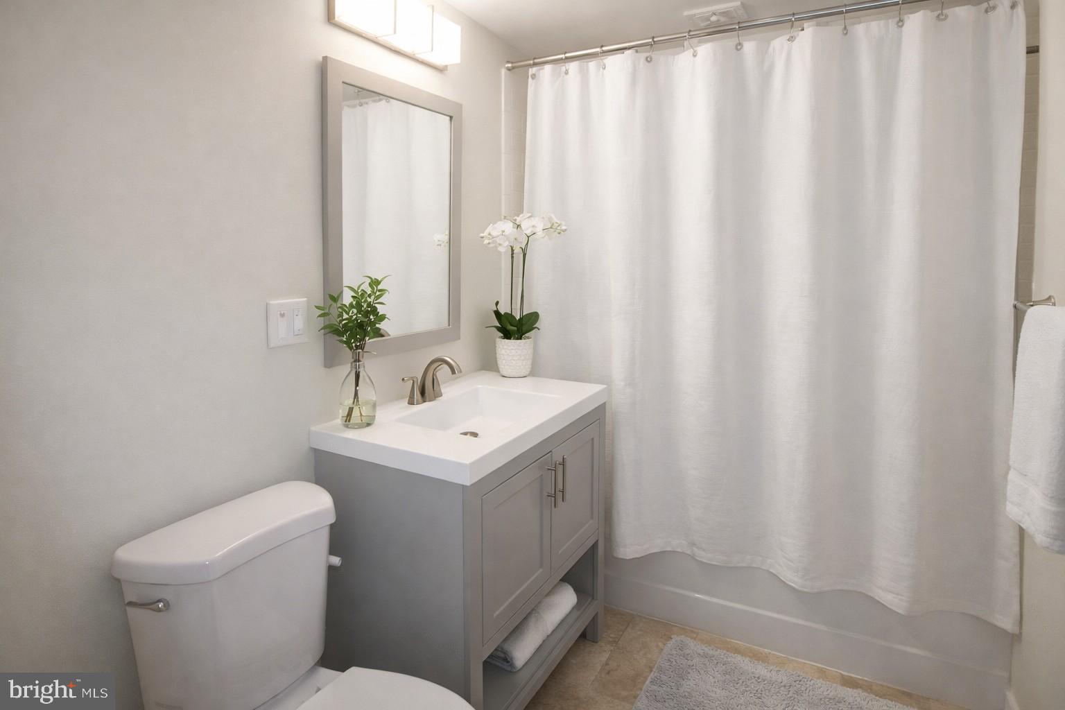 SPRING LAKE - Residential