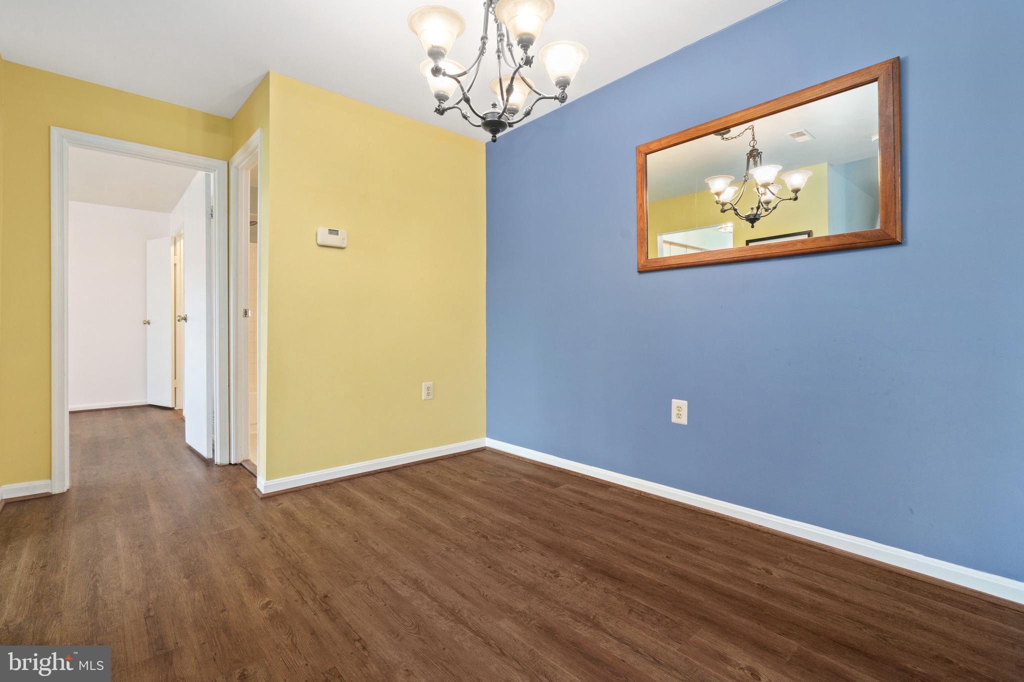 STONINGTON - Residential