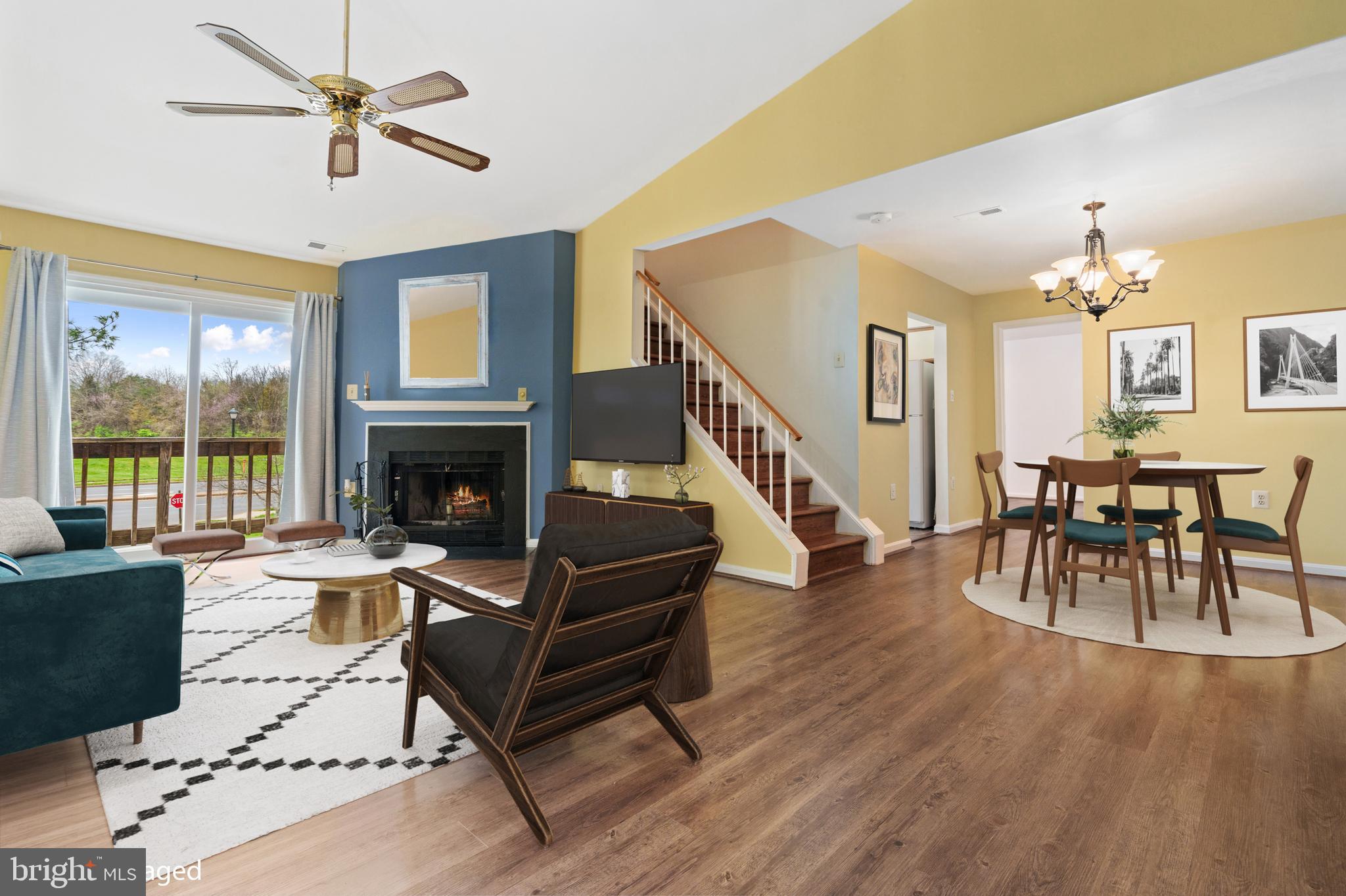 STONINGTON - Residential