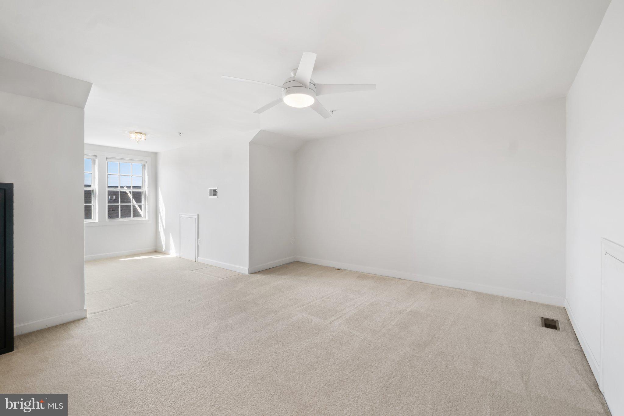 QUINCE ORCHARD PARK - Residential