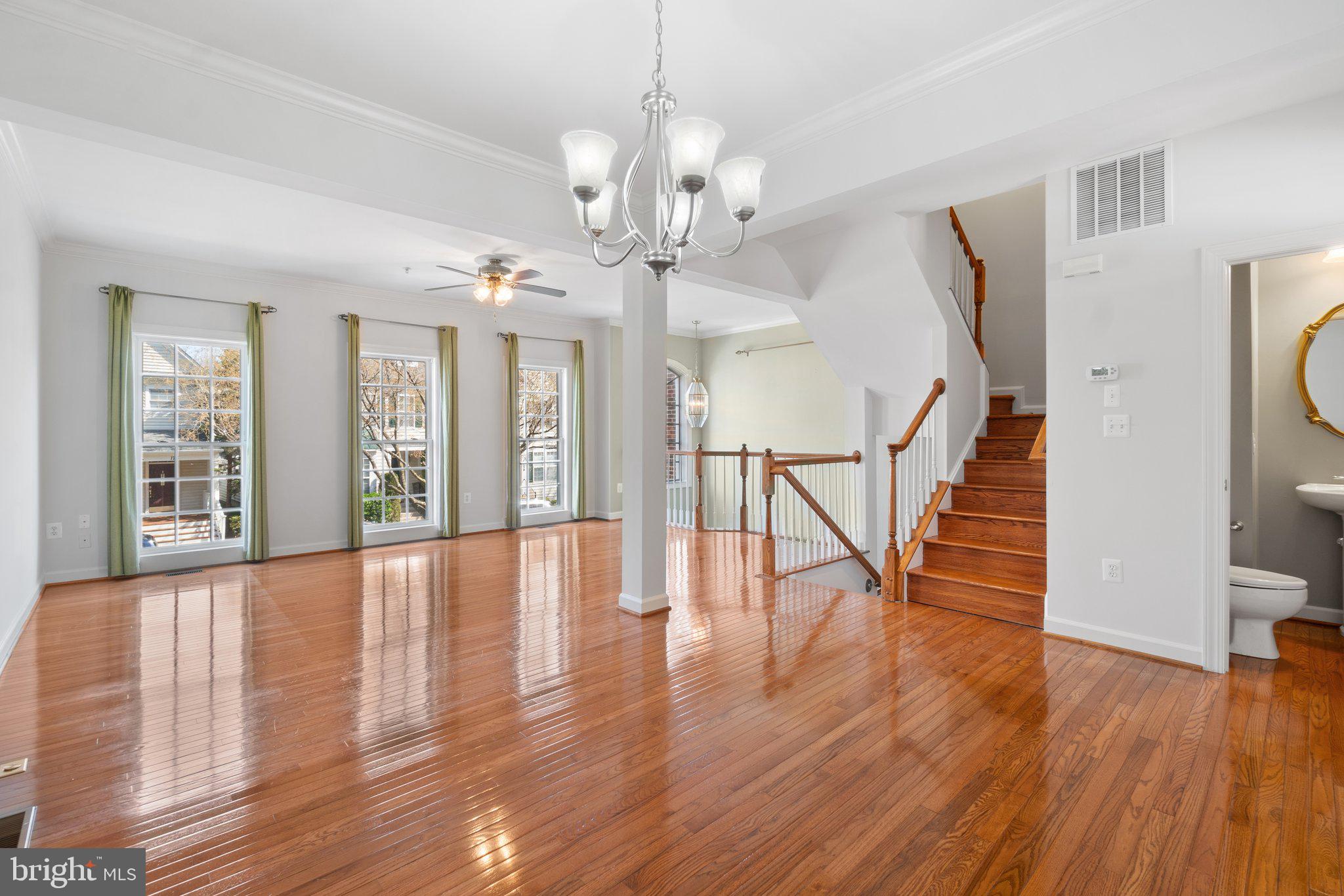 QUINCE ORCHARD PARK - Residential