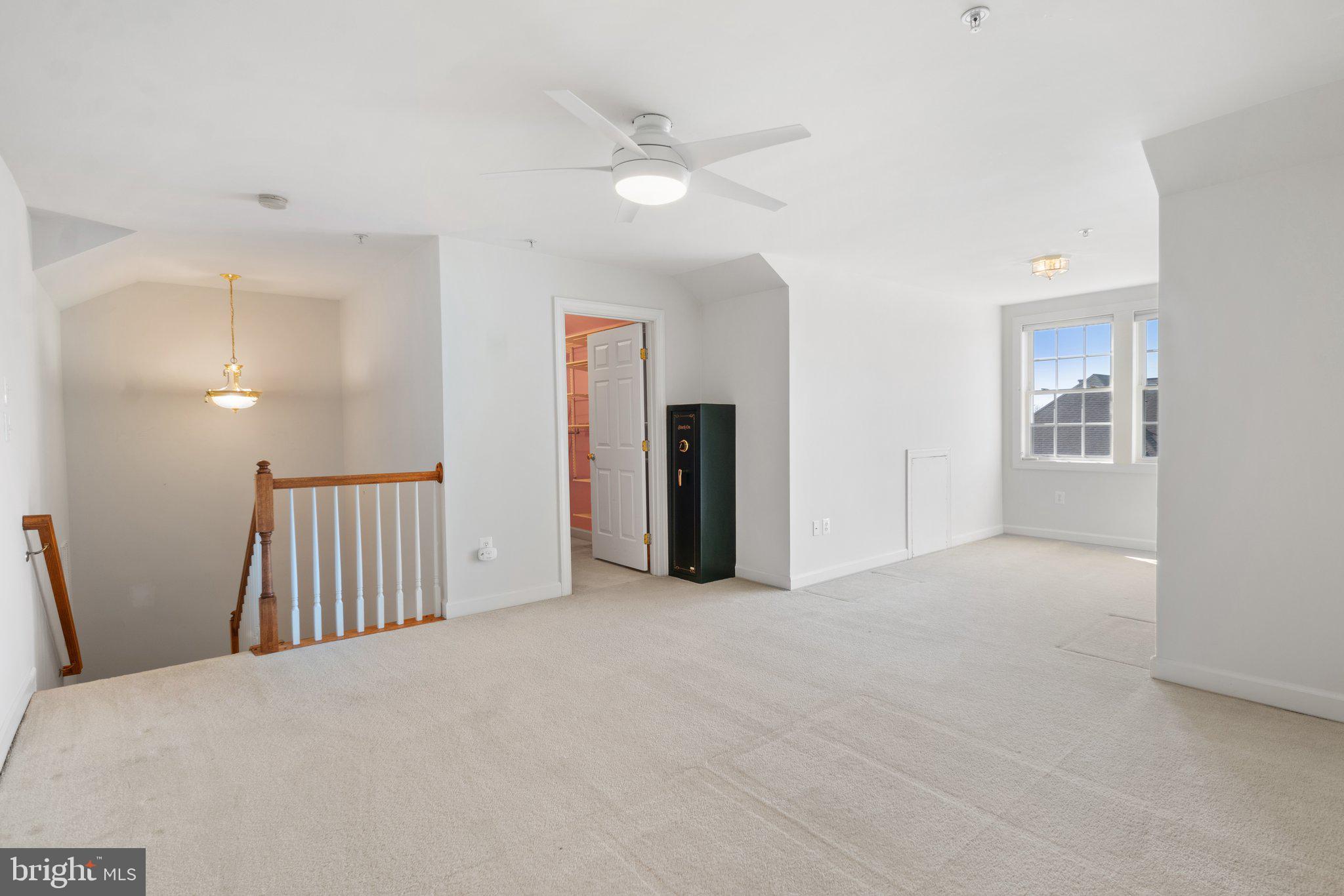 QUINCE ORCHARD PARK - Residential