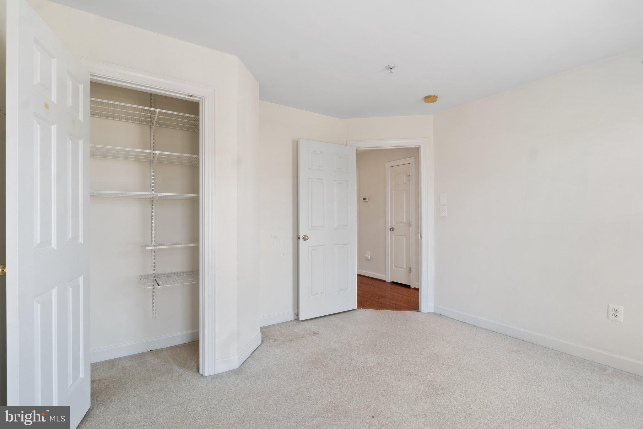 QUINCE ORCHARD PARK - Residential