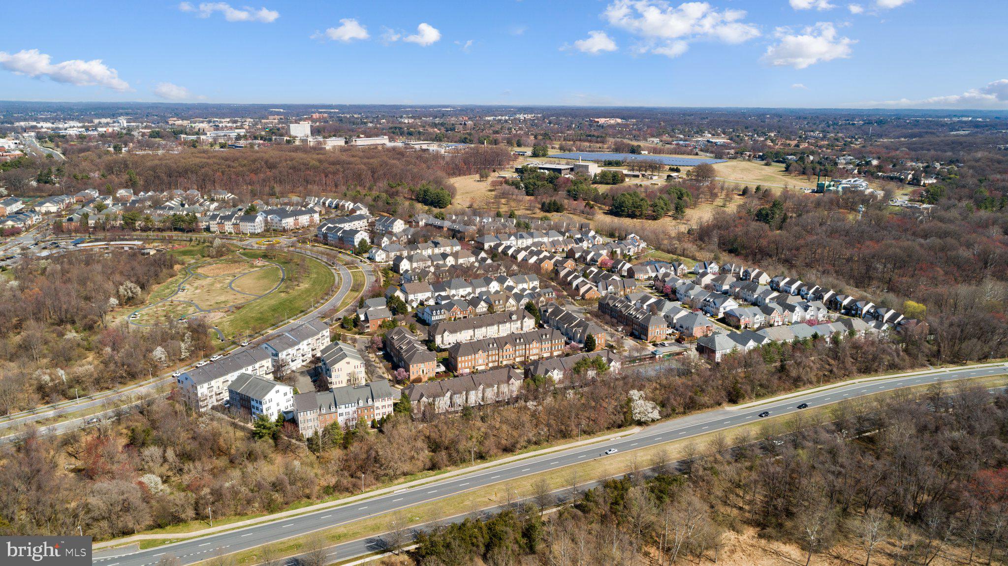 QUINCE ORCHARD PARK - Residential