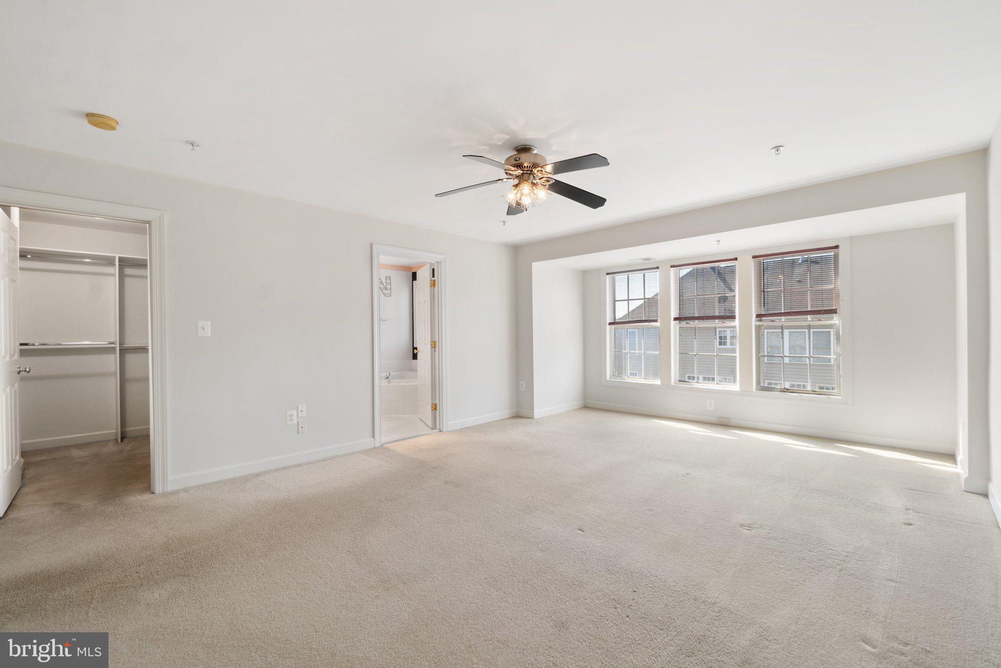 QUINCE ORCHARD PARK - Residential