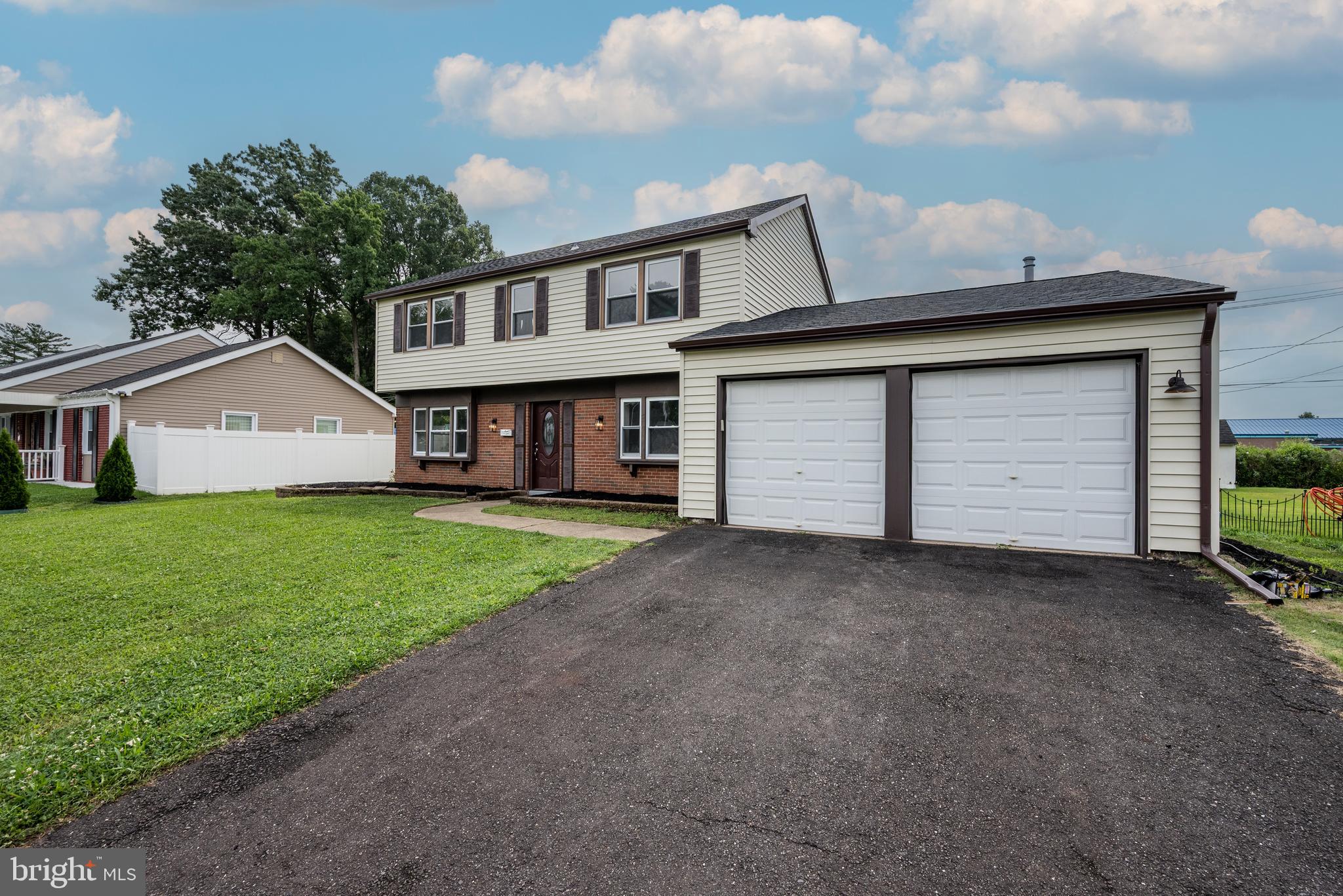 82 GABRIEL LANE