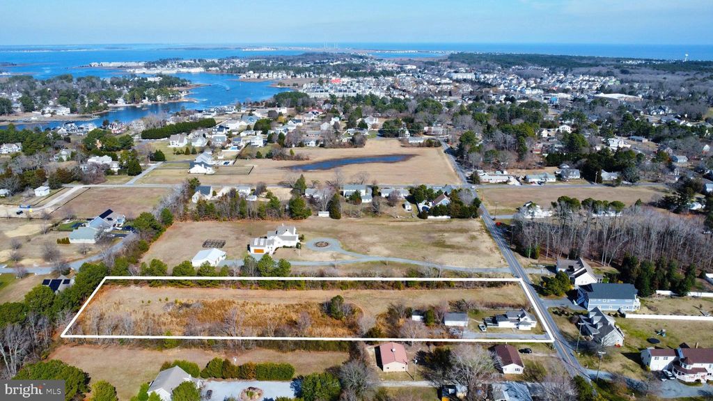 Photo of 34 Woodland Avenue, OCEAN VIEW, DE 19970 (MLS # DESU2099124)