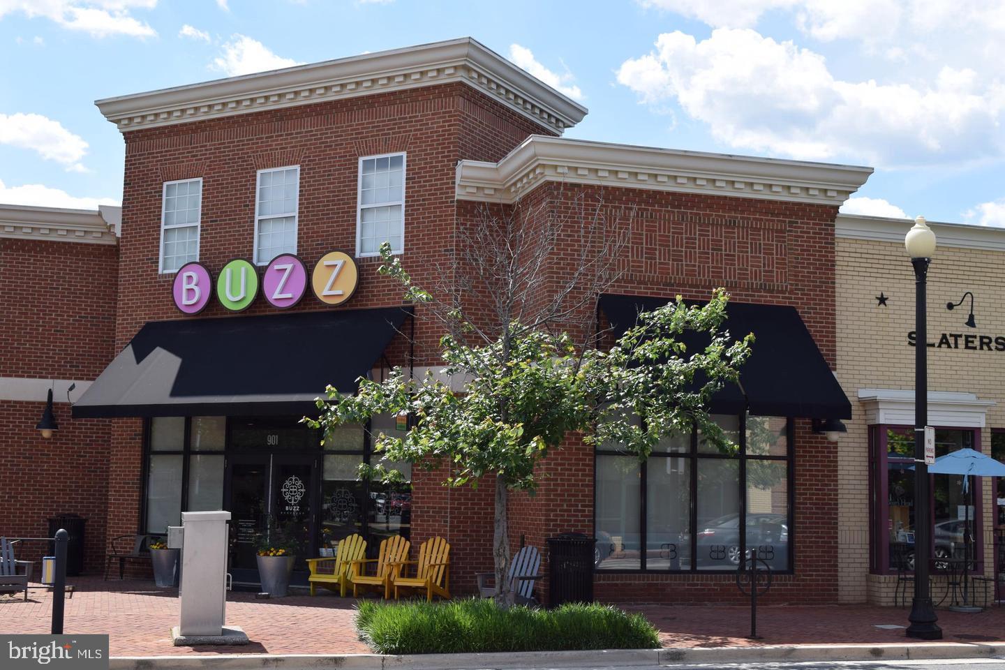 OLD TOWN GREENS - Residential Lease