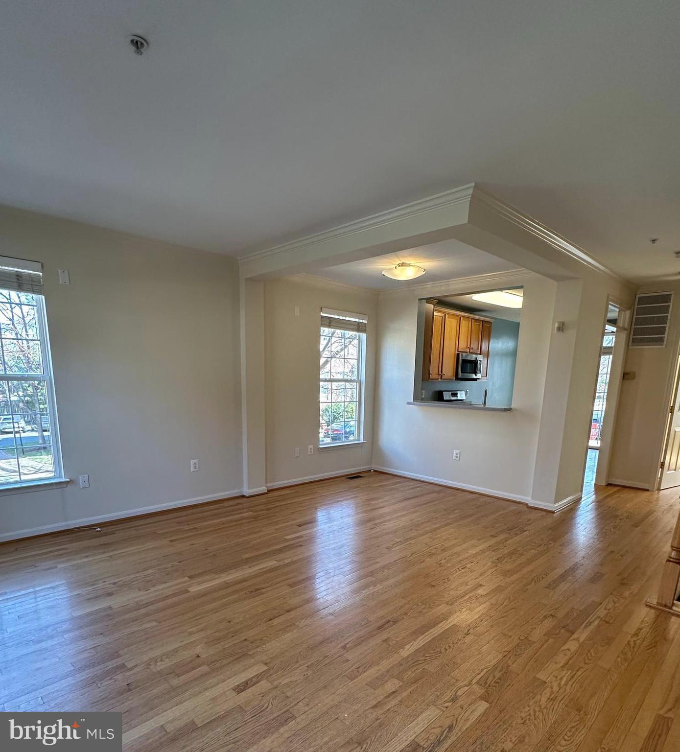 OLD TOWN GREENS - Residential Lease