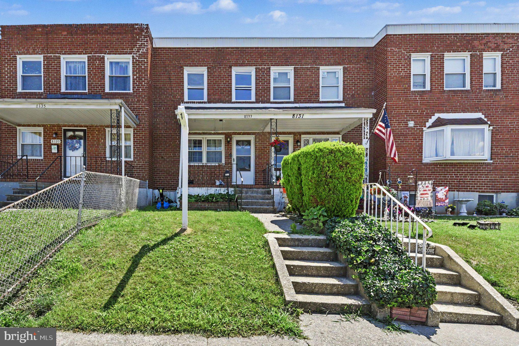 8133 GRAY HAVEN