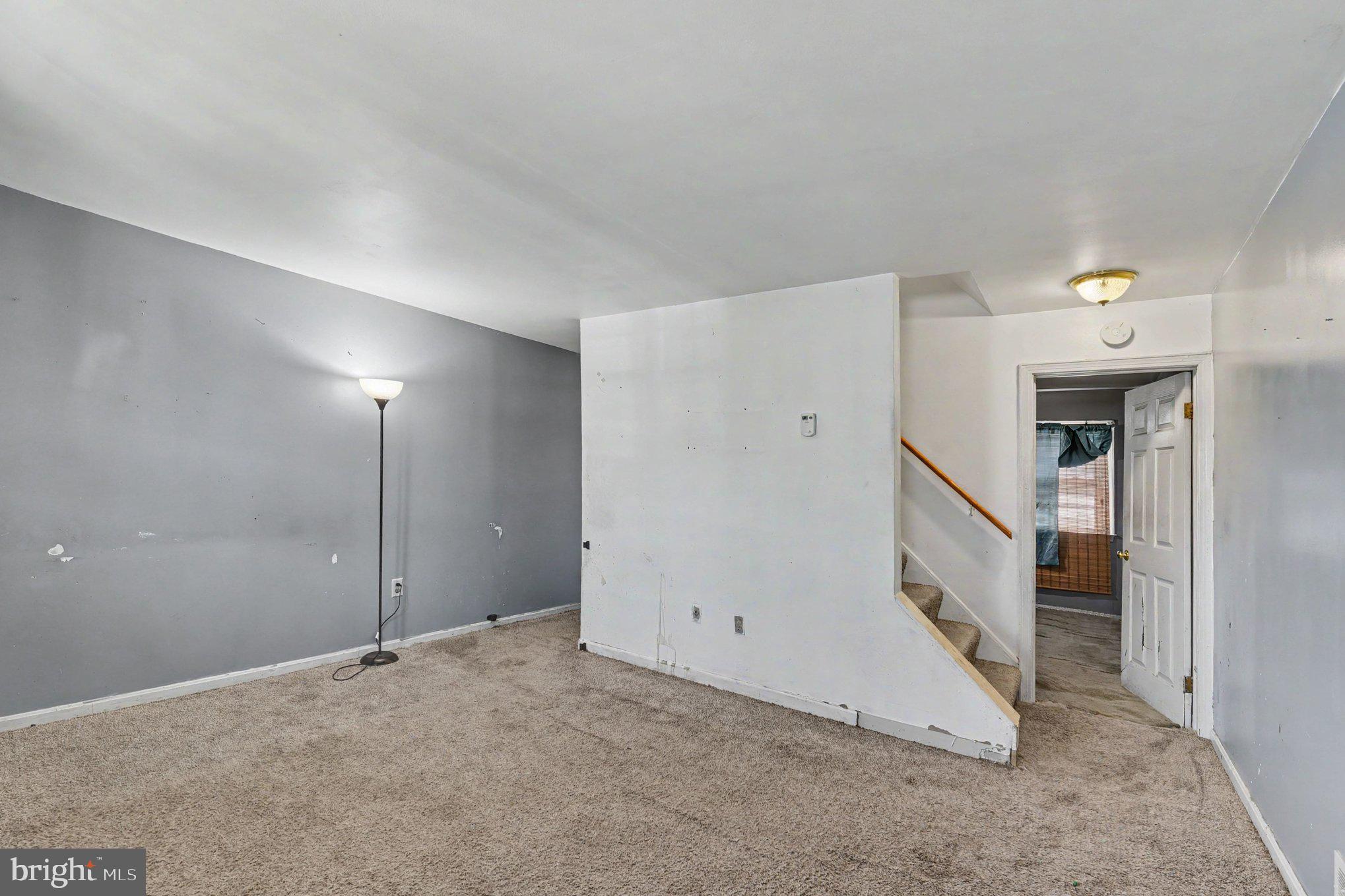 8133 GRAY HAVEN
