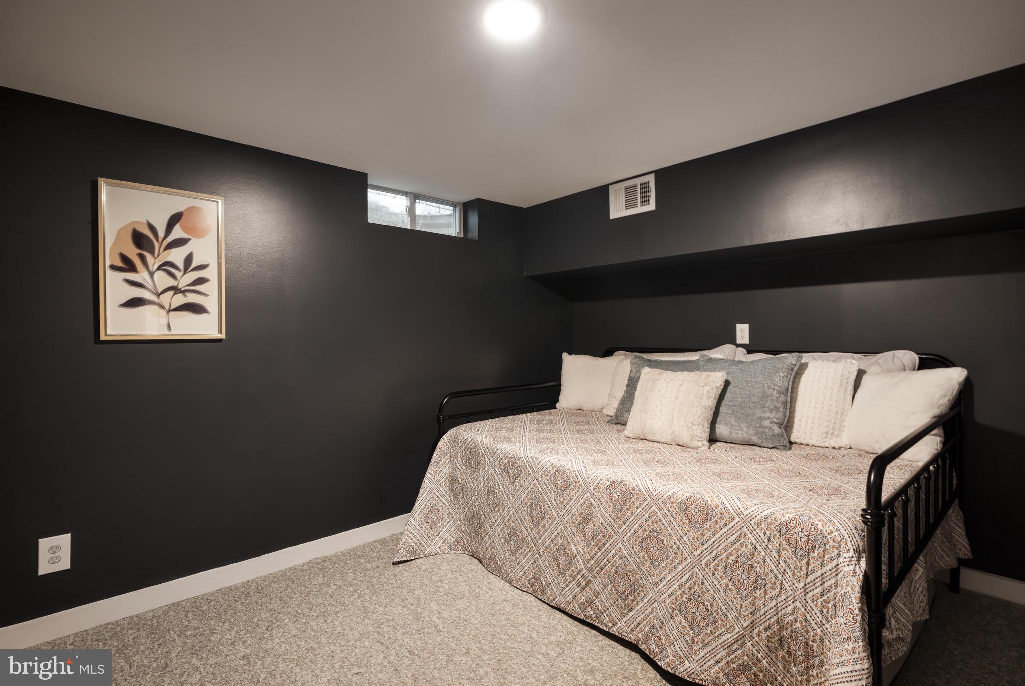 SHANNONDALE - Residential