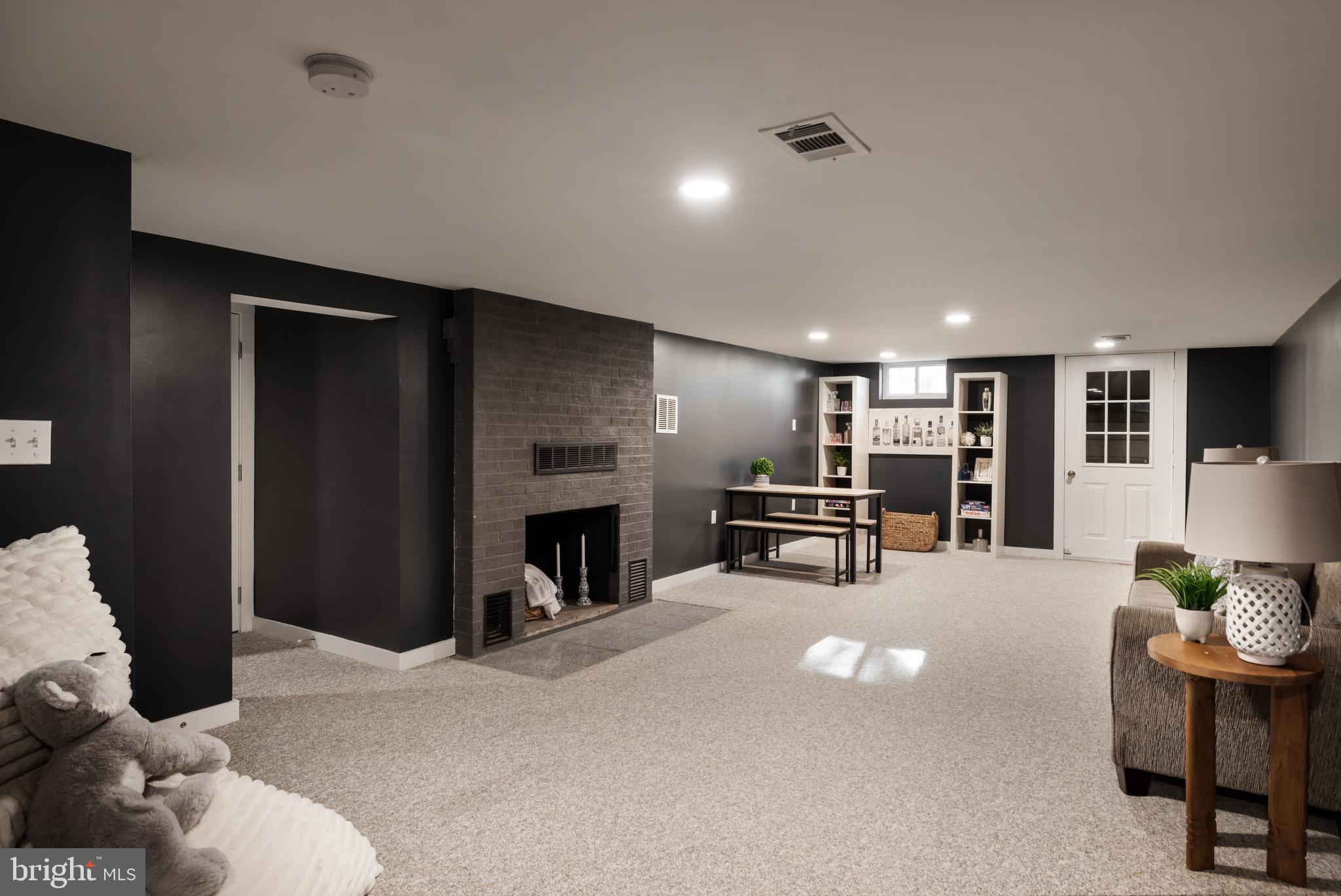 SHANNONDALE - Residential