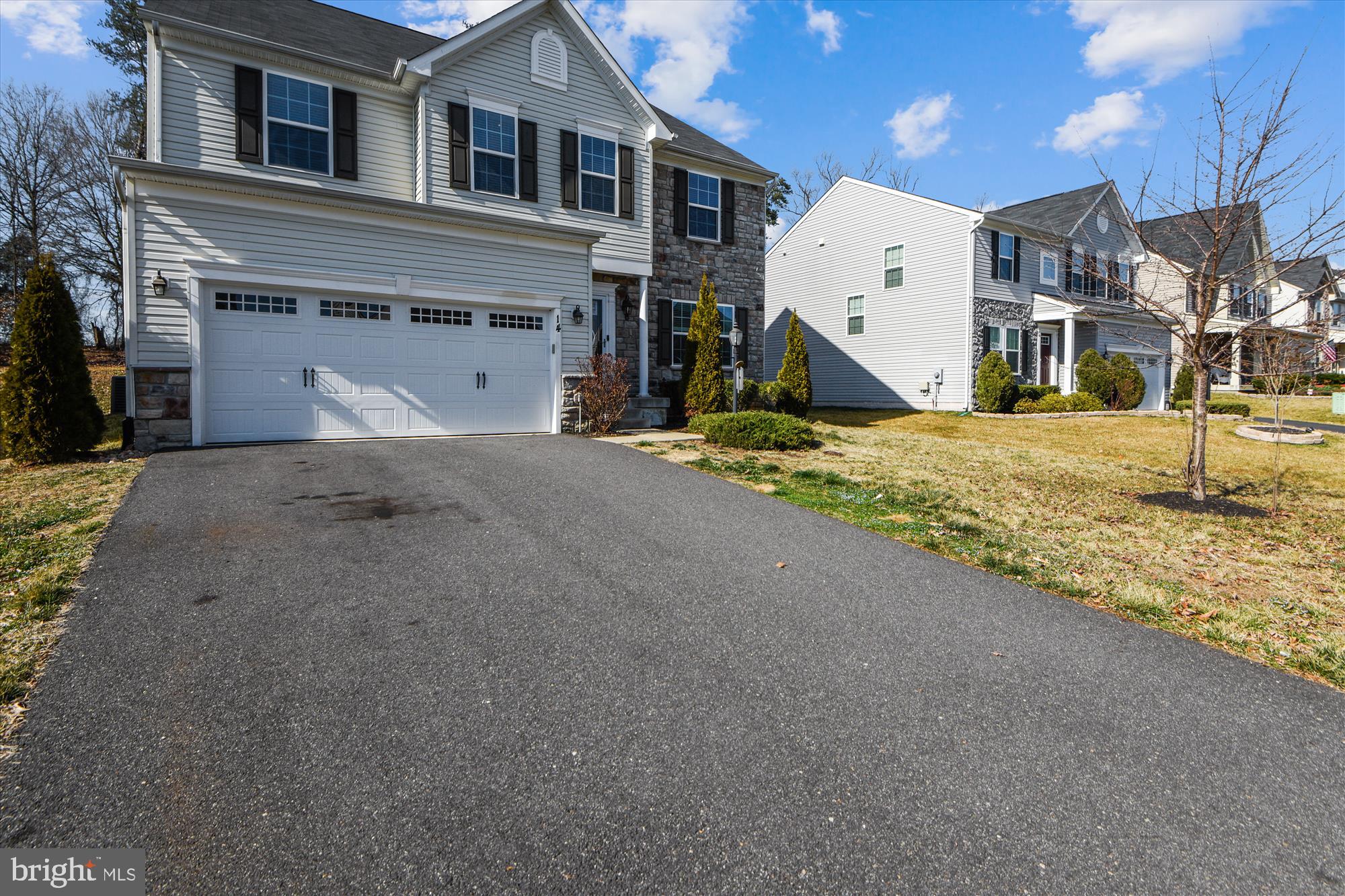 SOUTHGATE - Residential