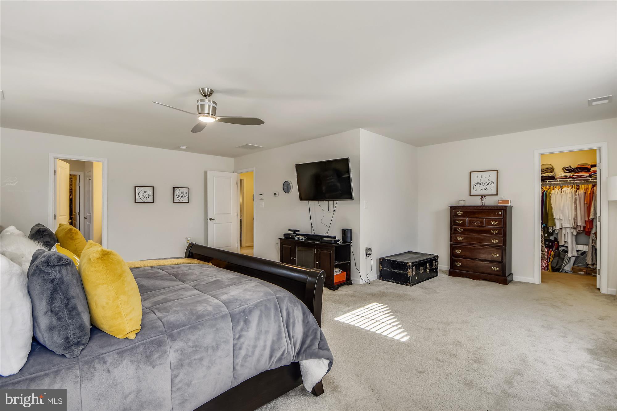 SOUTHGATE - Residential