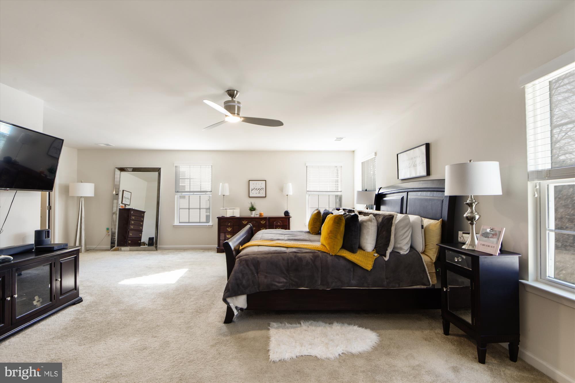 SOUTHGATE - Residential