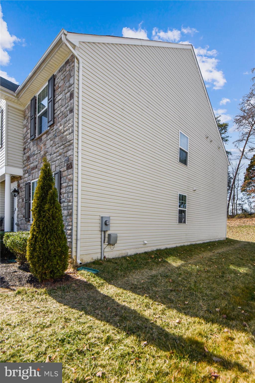 SOUTHGATE - Residential