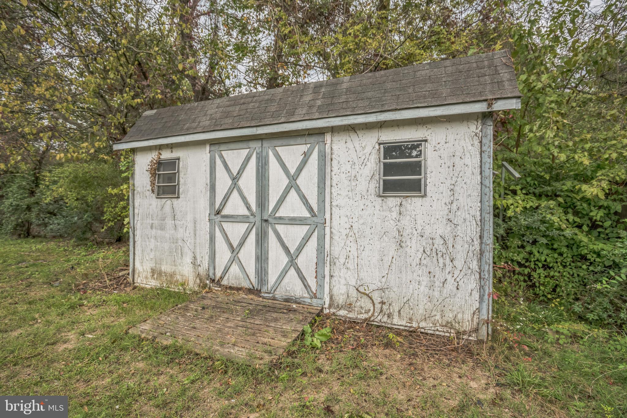 PINEWOOD SUB - Residential