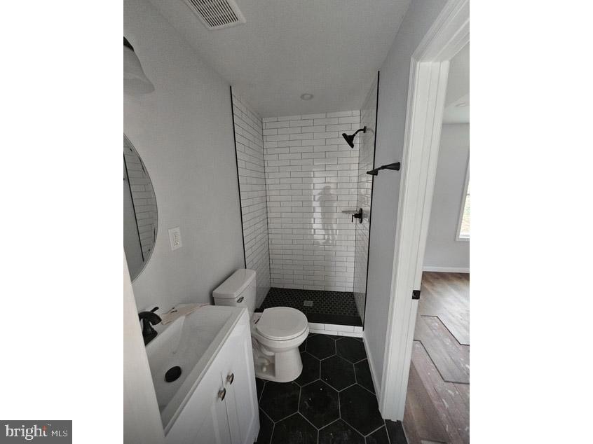 FRIZZELLBURG - Residential