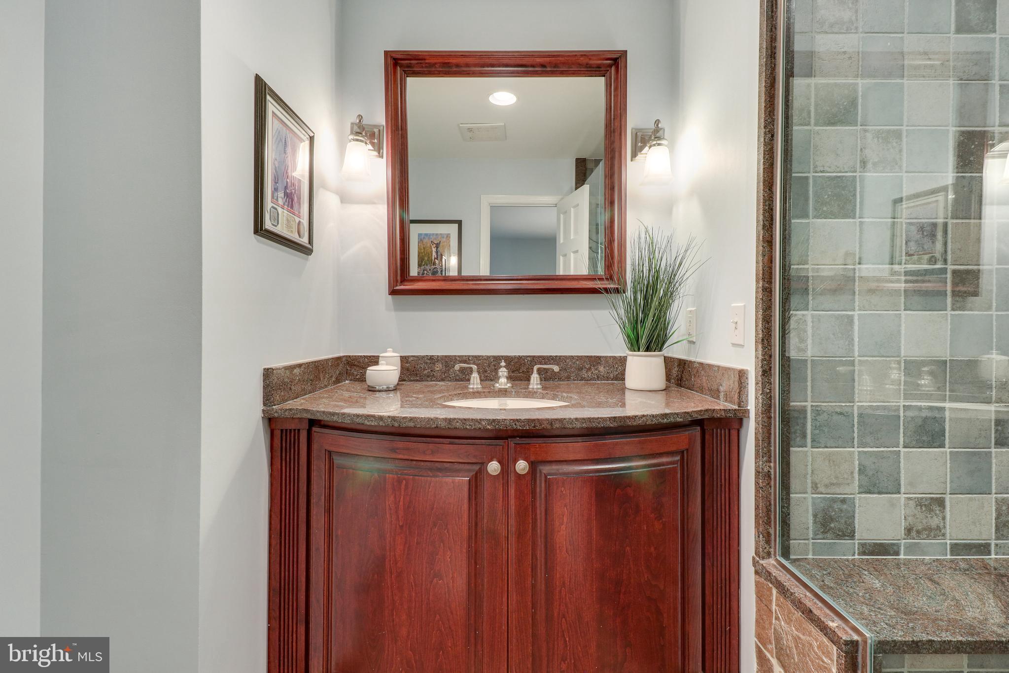 WOODSIDE ESTATES - Residential