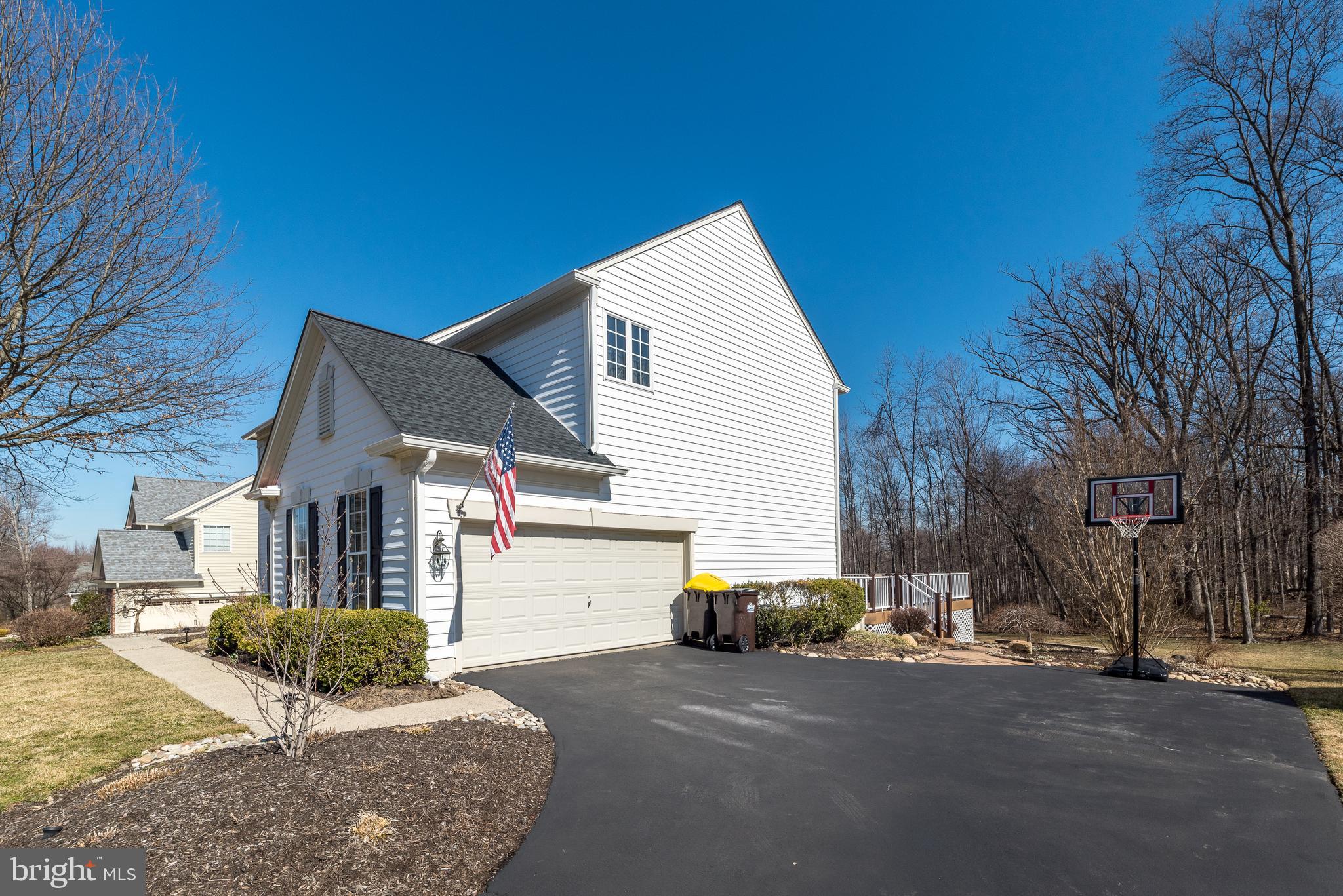 CHESTNUT CREEK - Residential