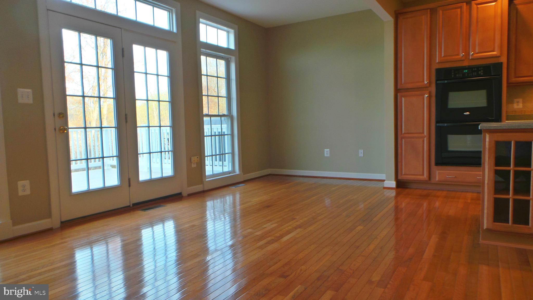 VILLAGES OF DORCHESTER - Residential Lease