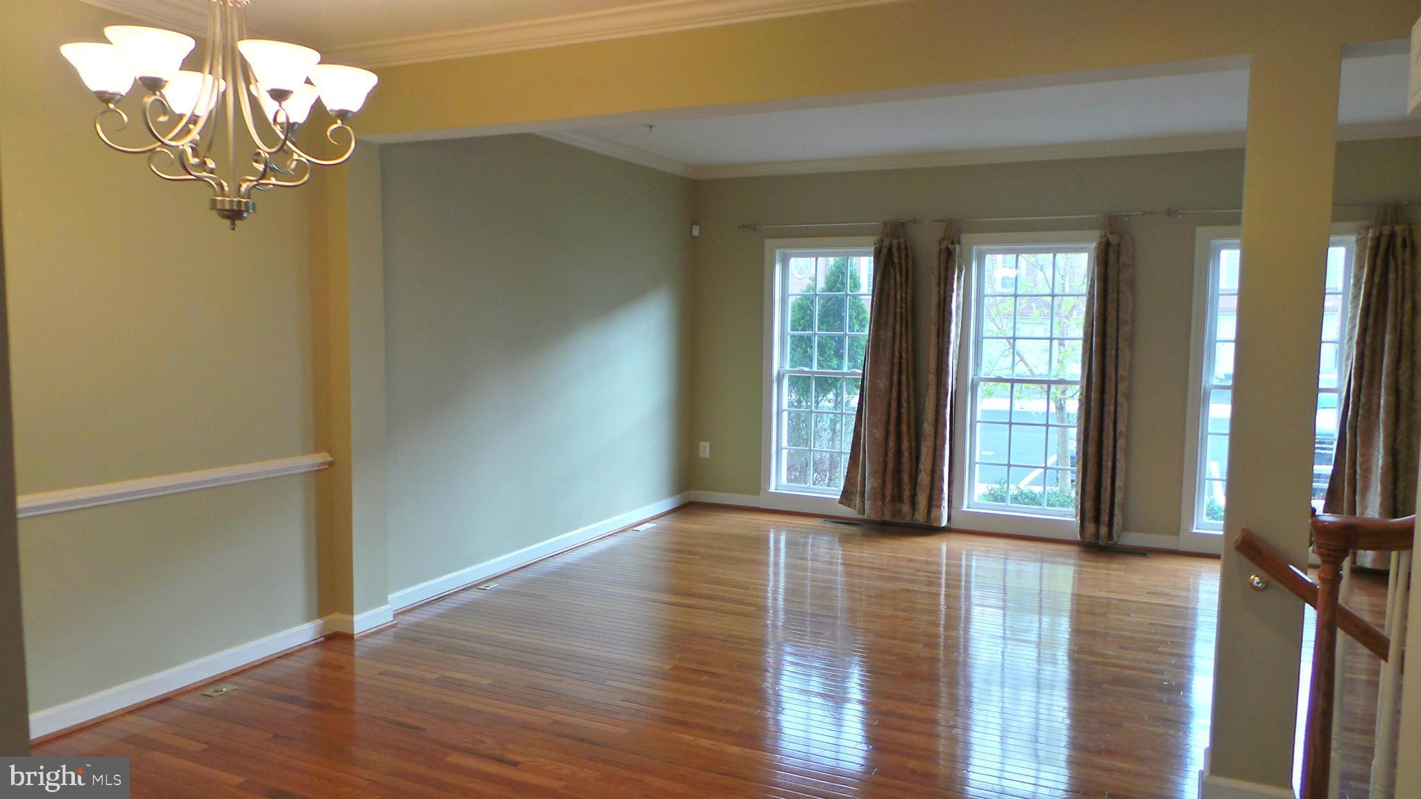 VILLAGES OF DORCHESTER - Residential Lease