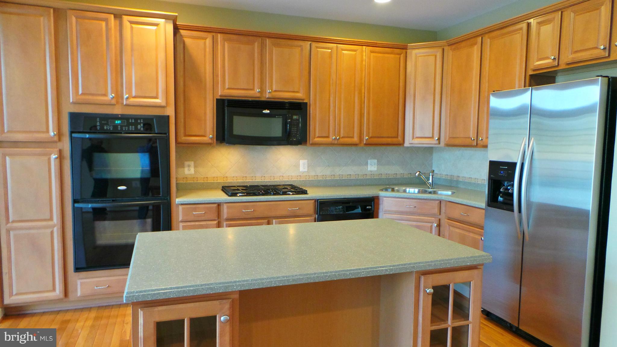 VILLAGES OF DORCHESTER - Residential Lease