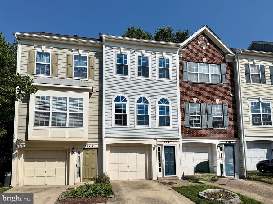 Rarely available ***Move-in Ready***3 level ***3 bedroom 1.5 bath*** townhouse style condo w/ 1 car garage in highly sought after Braemar!  LOW HOA/Condo Fees!  This well maintained home features a stunning main level living area with LVP flooring, built-ins, a gourmet kitchen w/ granite counters, white cabinets, gas range, and private deck off the kitchen!  The upper level features 2 large bedrooms and an updated full bath, plus laundry!  The walk-out lower level features a large bedroom, or could be used as another living area, office, etc.  The roof, windows, water heater, gas range and dishwasher have all been replaced within the last 4-7 years!  Conveniently located near shopping, dining, Rt 28/ Rt 66 / Rt 234 and just mins to the Virginia VRE!  Hurry - Won't last long!