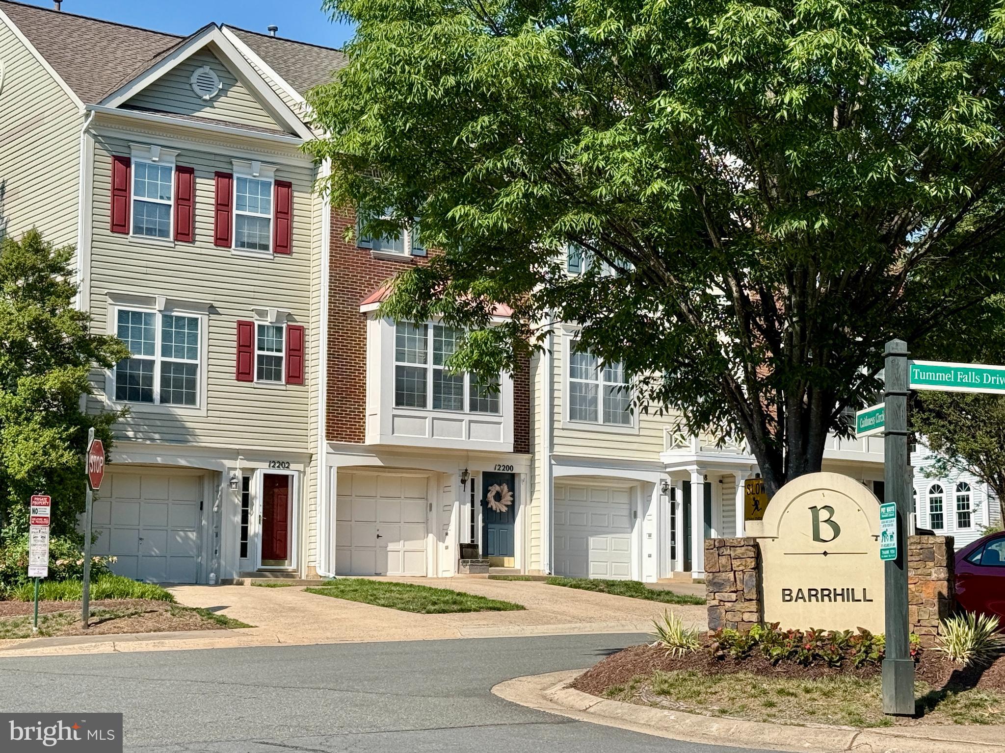 BARR HILL AT INVERNESS - Residential