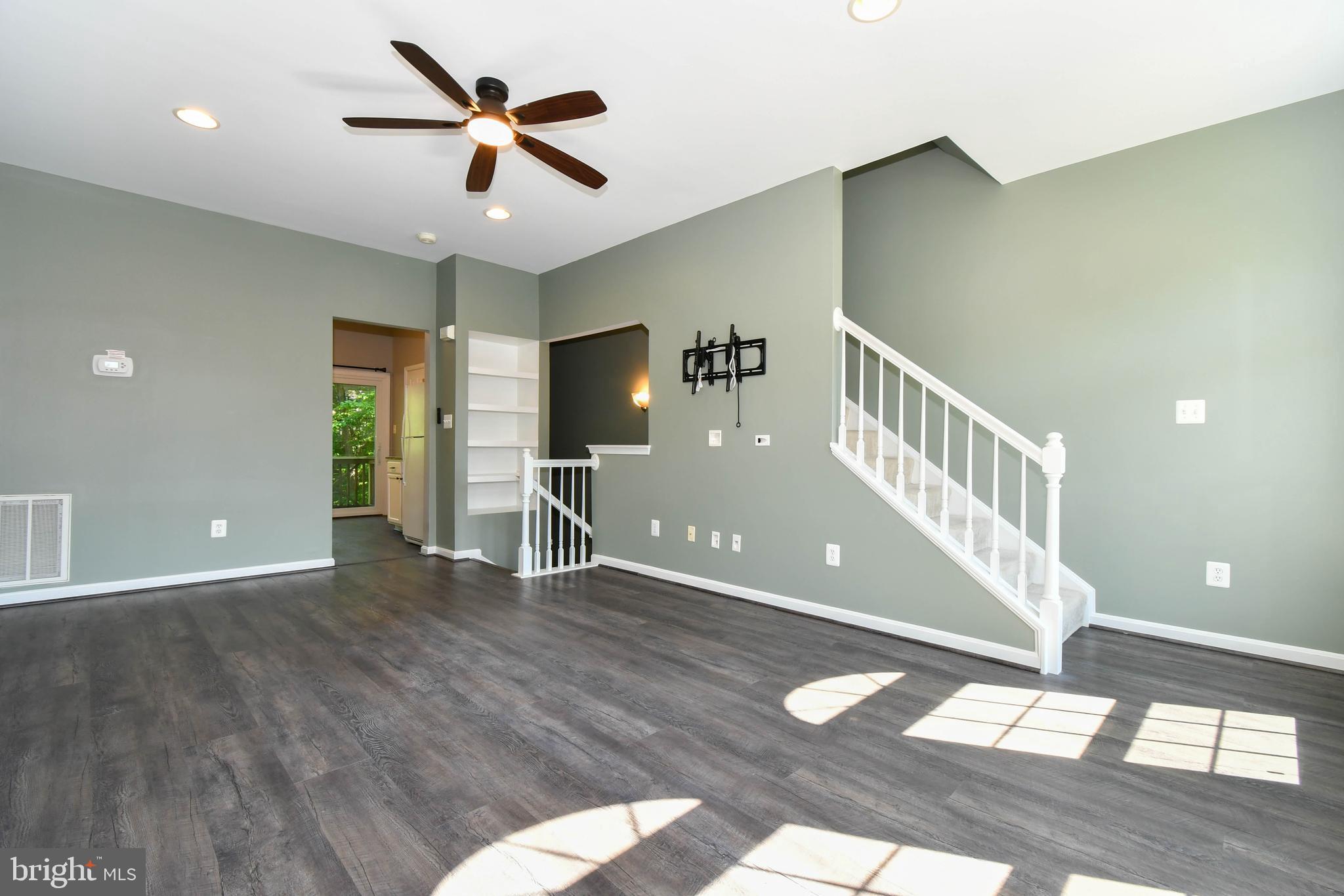 BARR HILL AT INVERNESS - Residential