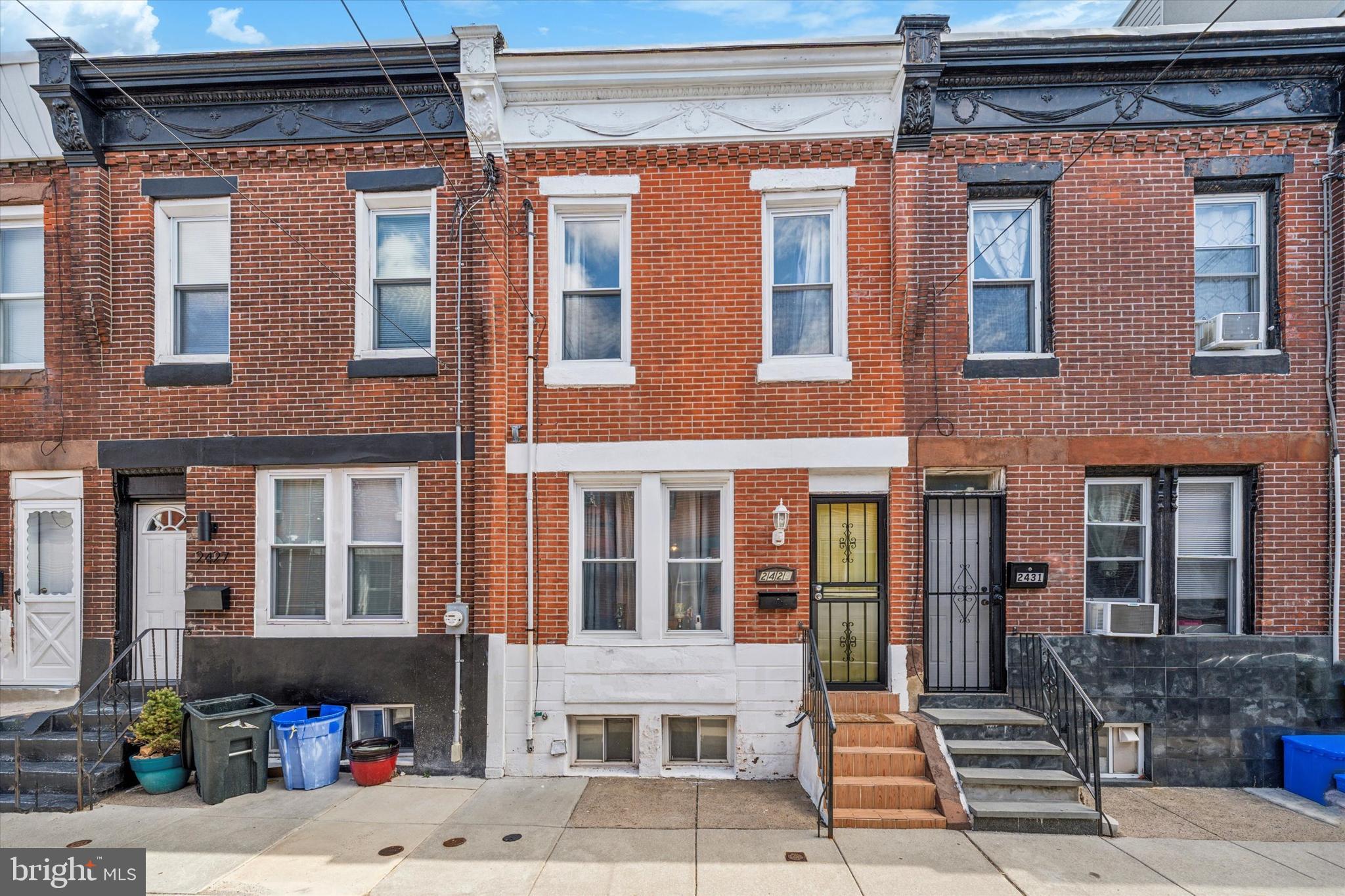 WHITMAN - Residential