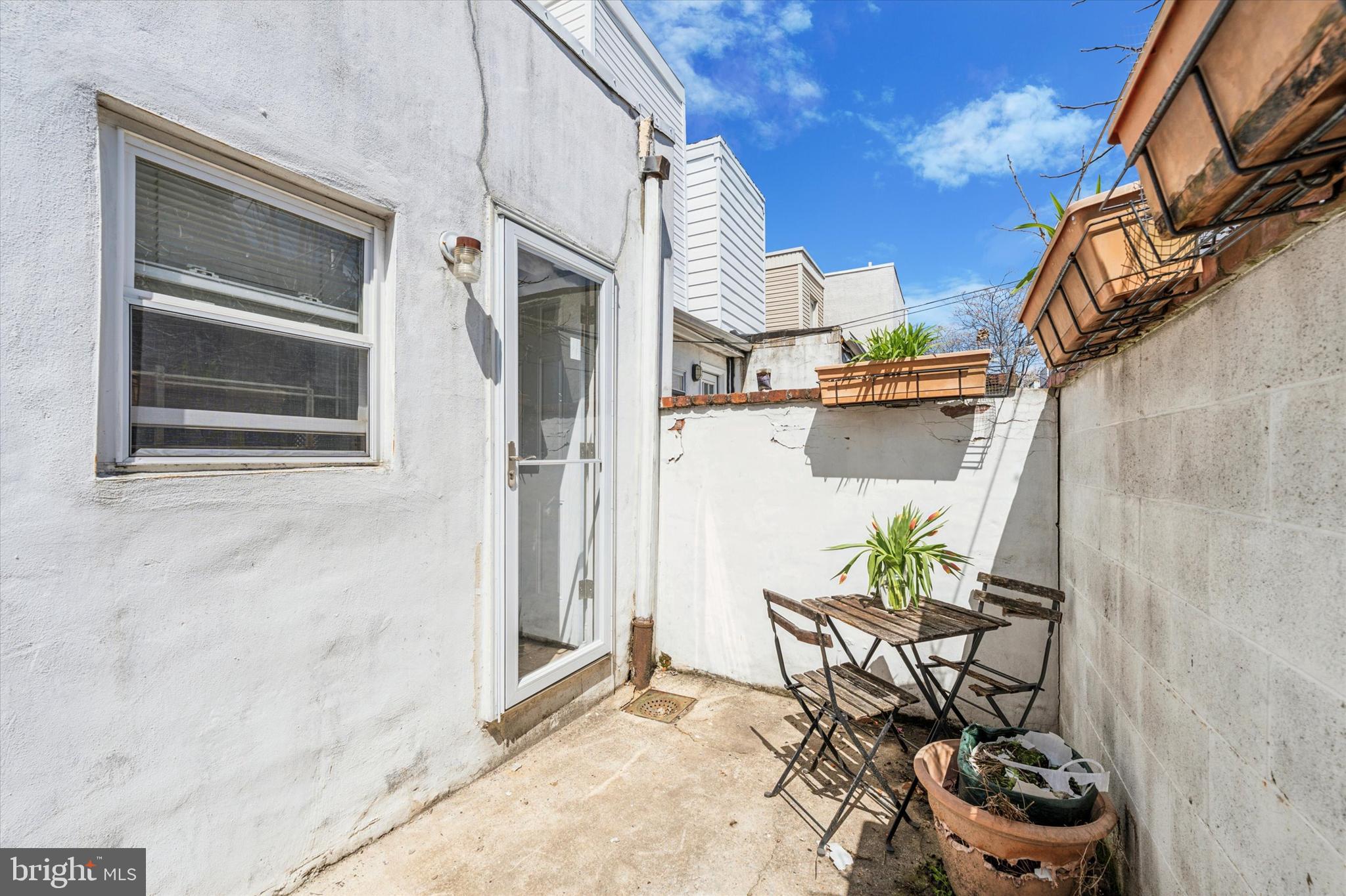 WHITMAN - Residential