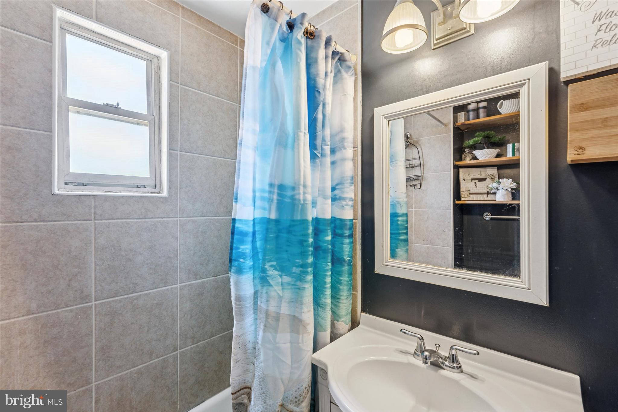 WHITMAN - Residential