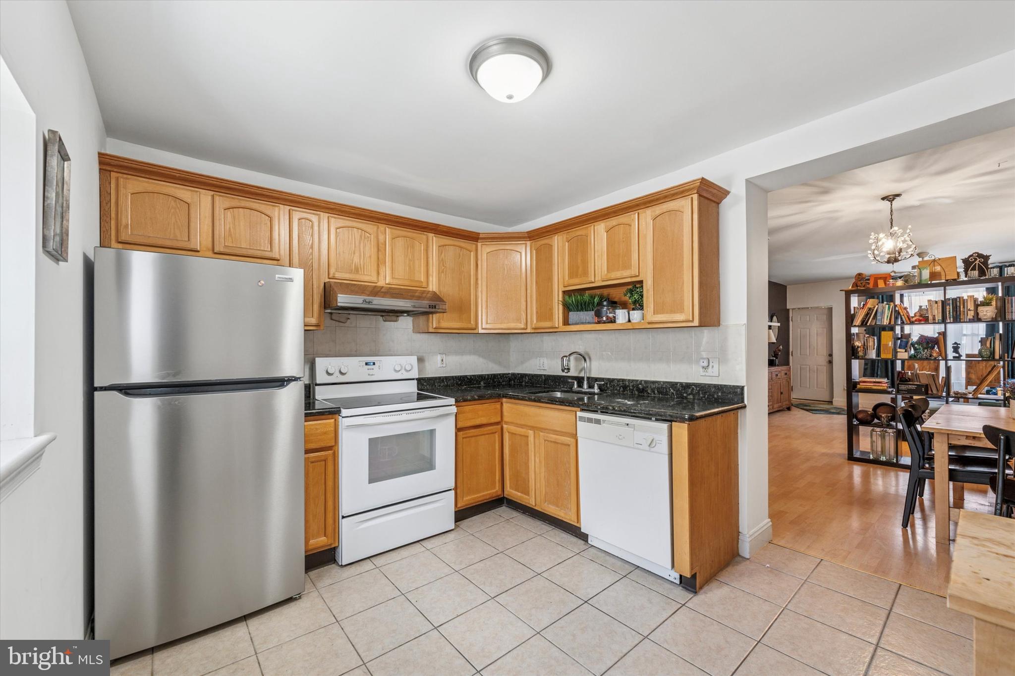 WHITMAN - Residential