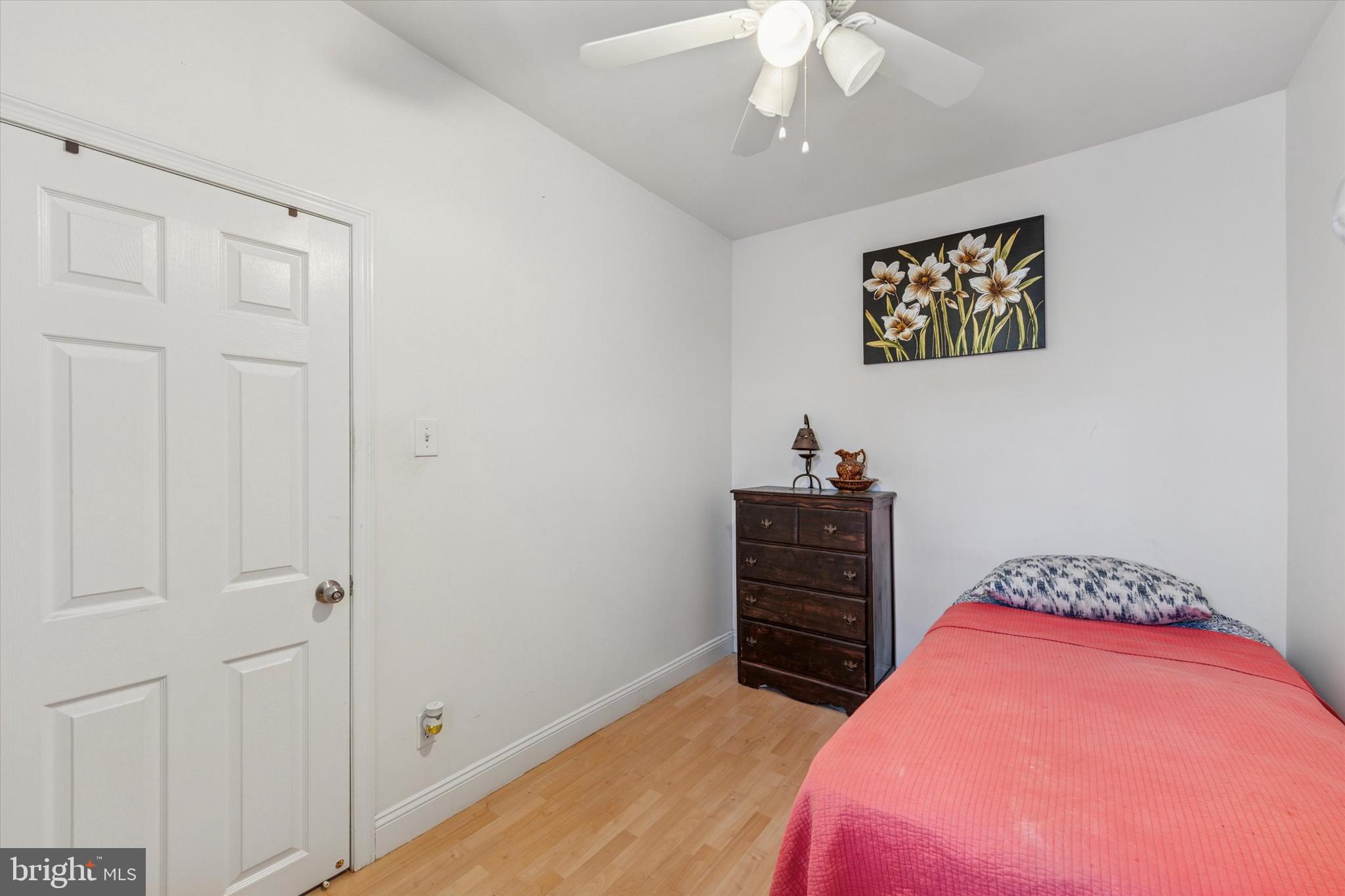 WHITMAN - Residential