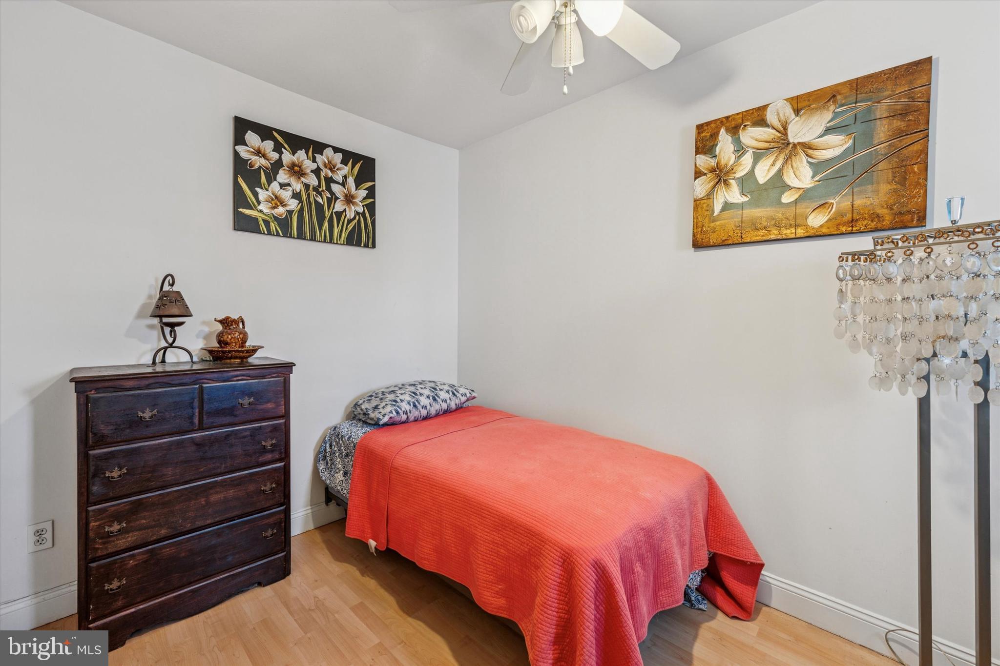 WHITMAN - Residential