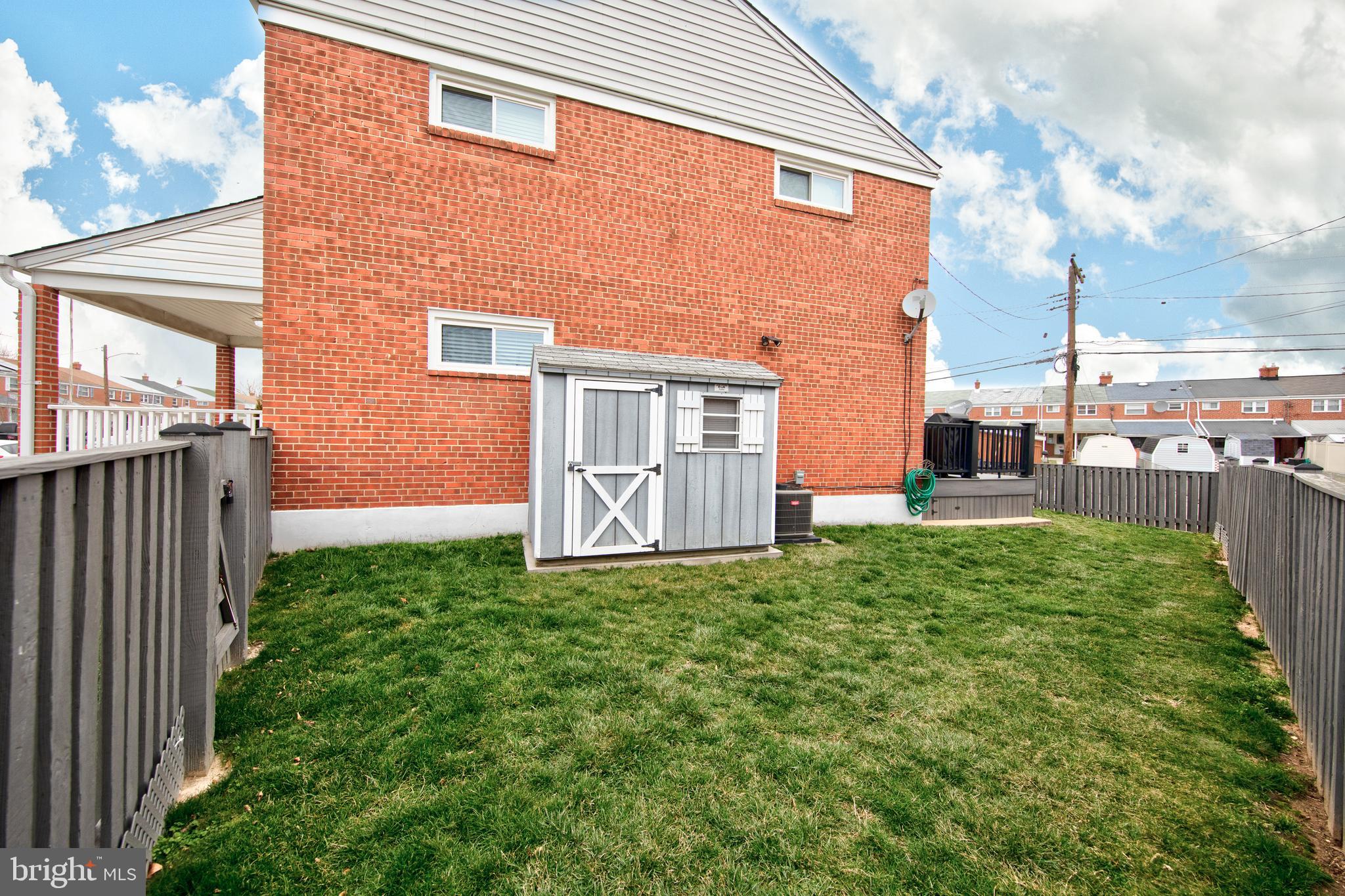 CHARLESMONT - Residential