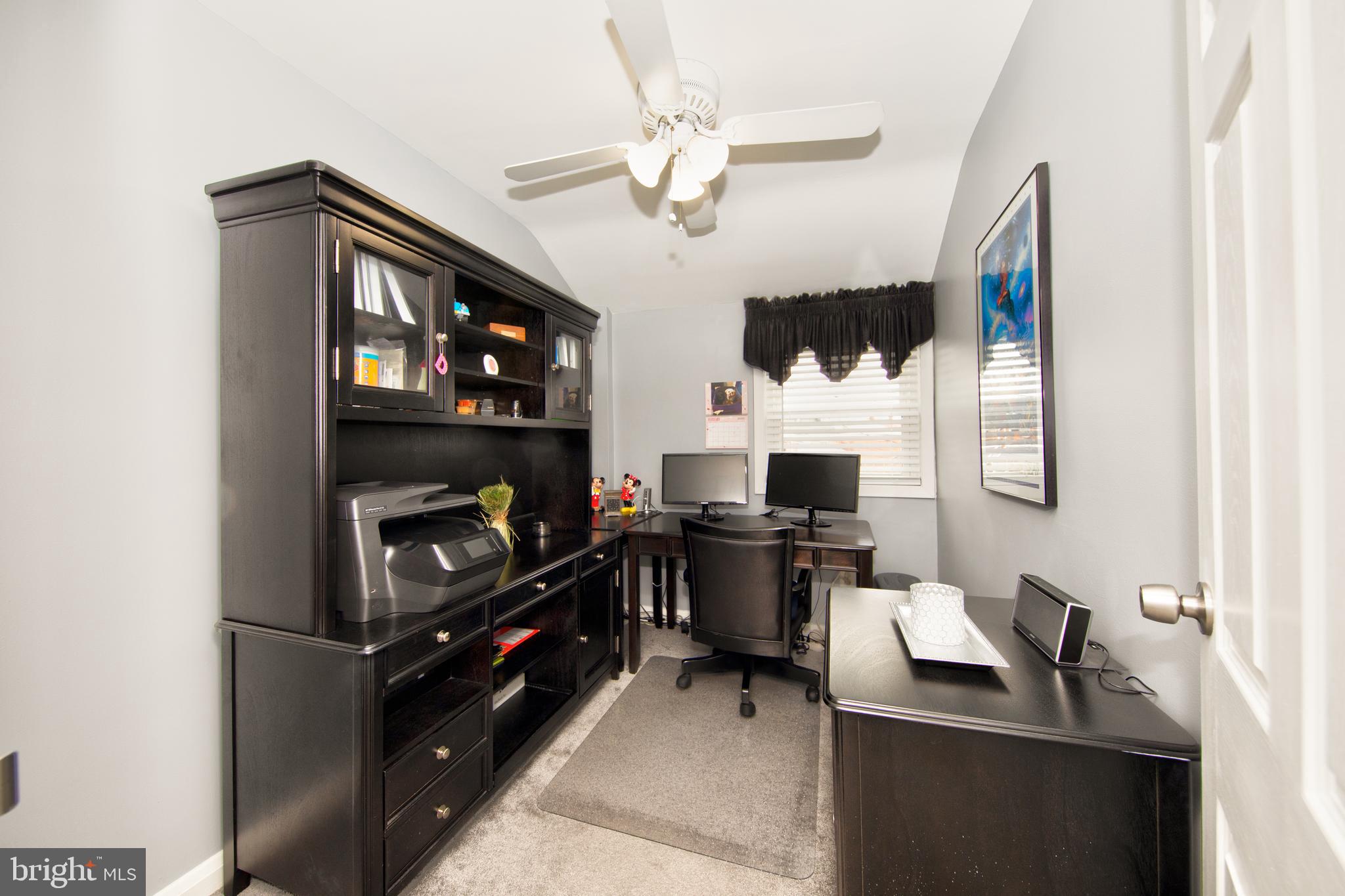 CHARLESMONT - Residential