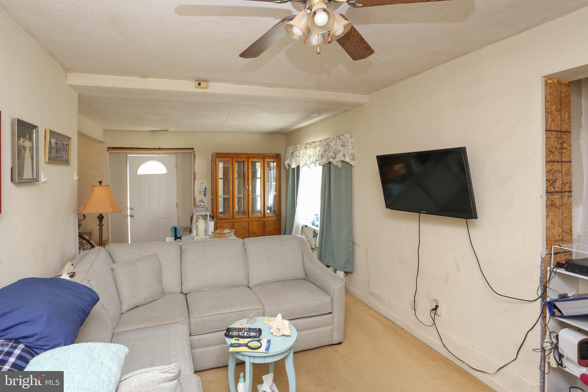 LOCH HAVEN BEACH - Residential