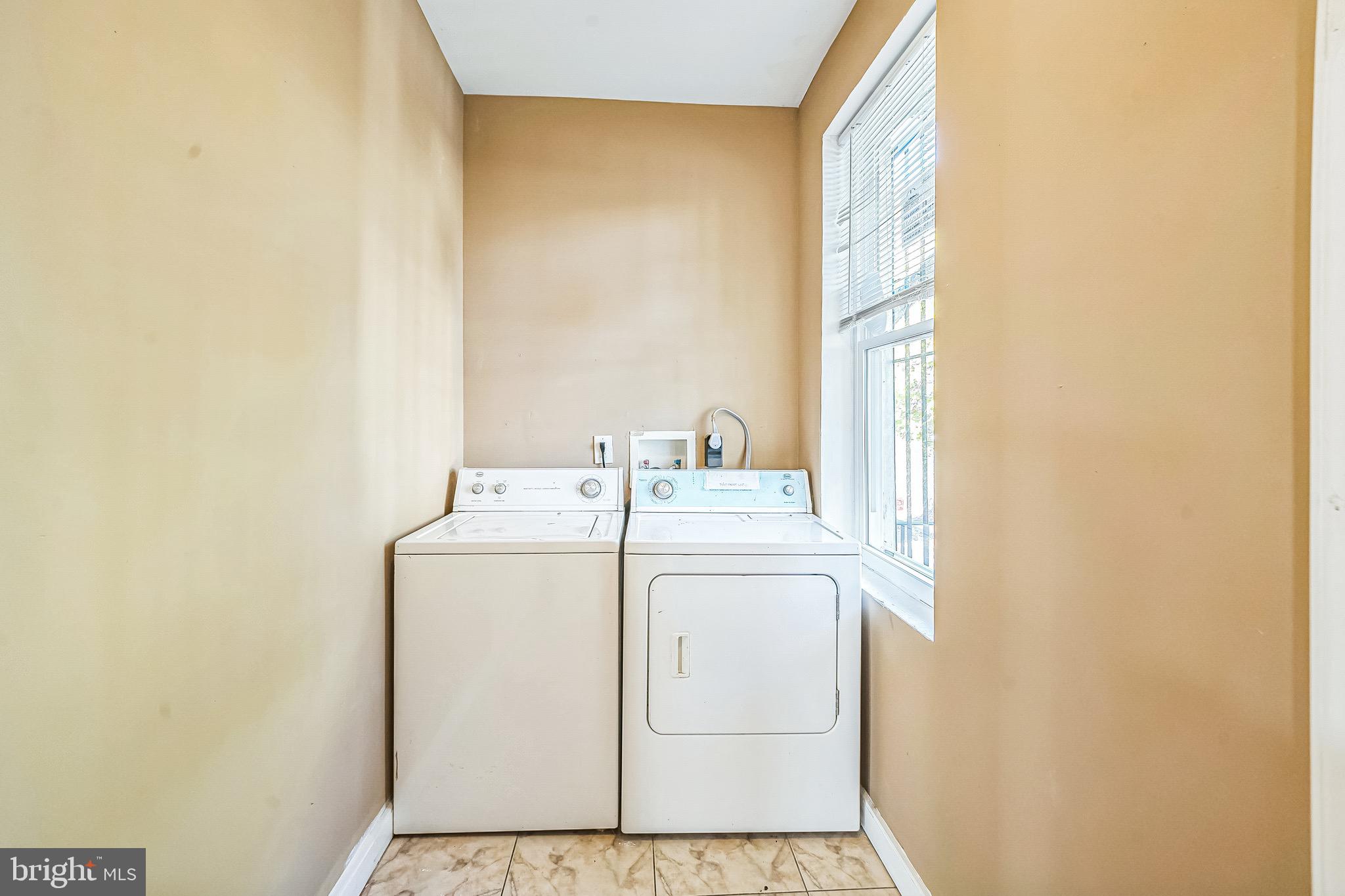 MANTUA - Residential