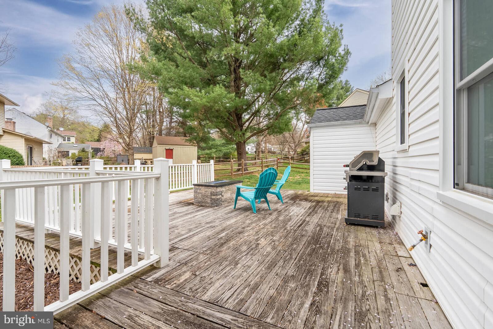 SENECA WHETSTONE - Residential